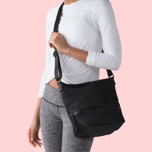 Lululemon Go Lightly Shoulder Bag